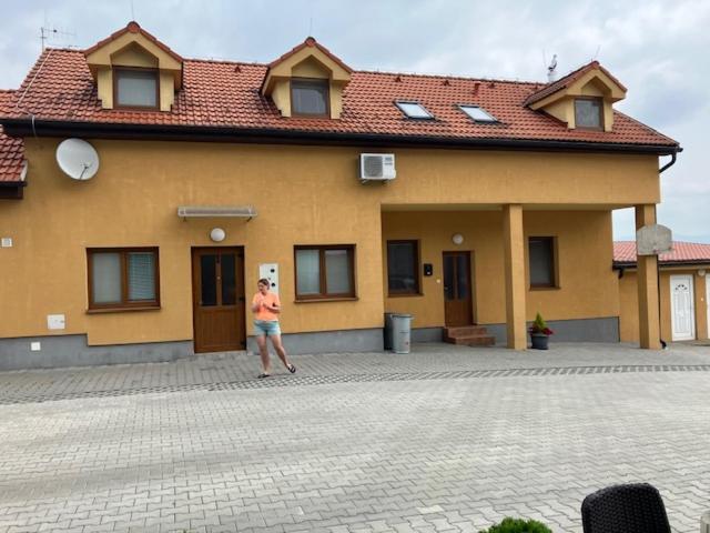 Apartmanovy Dom Slavia Apartment Bojnice Exterior photo